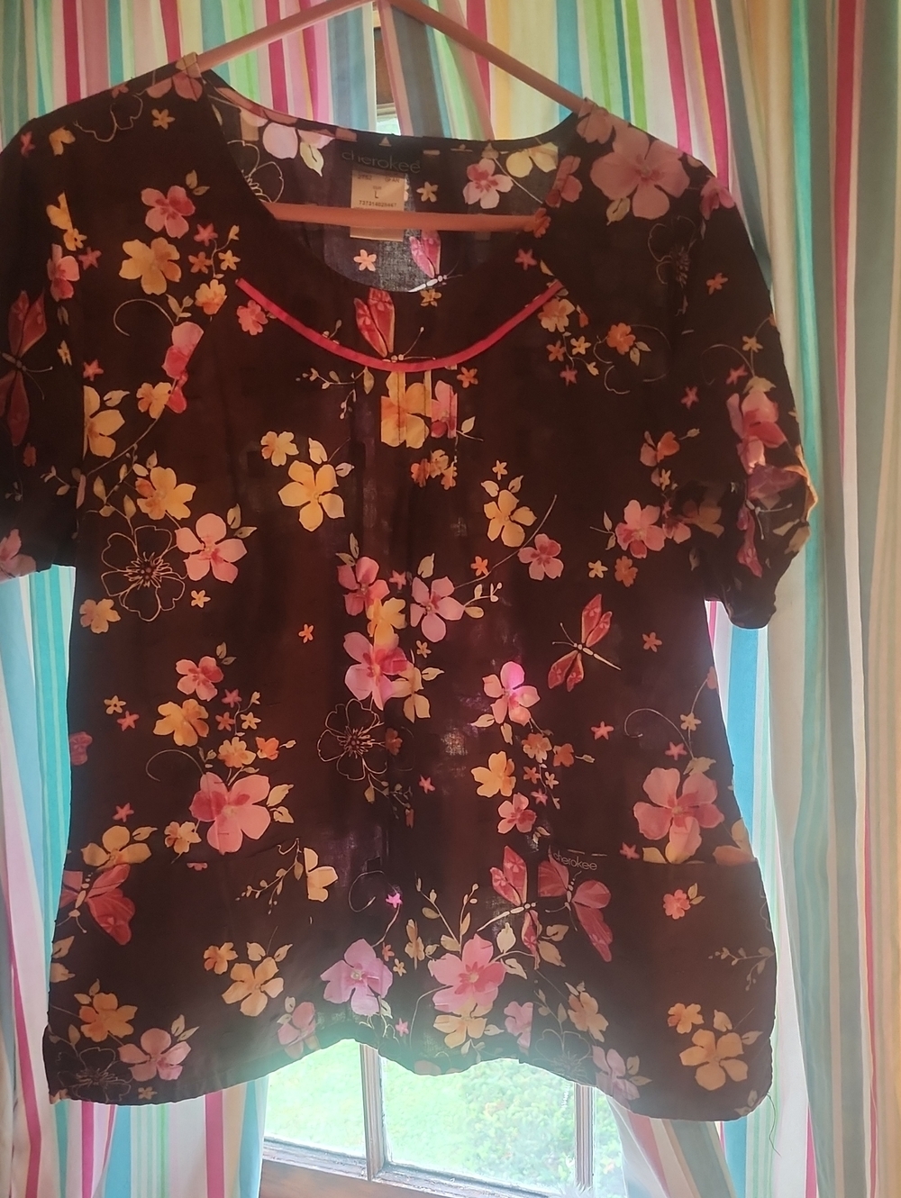 Cherokee Floral Short-Sleeve Scrub Top in Brown with Pink & Yellow Flowers